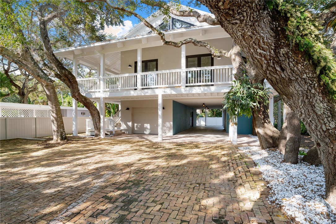 9415 Periwinkle Drive