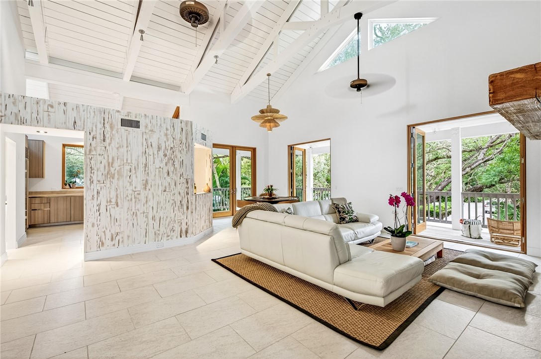 9415 Periwinkle Drive