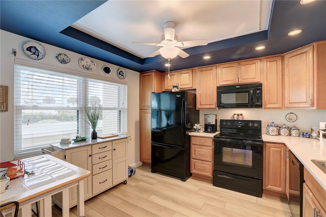 2050 Atlantic Street 323