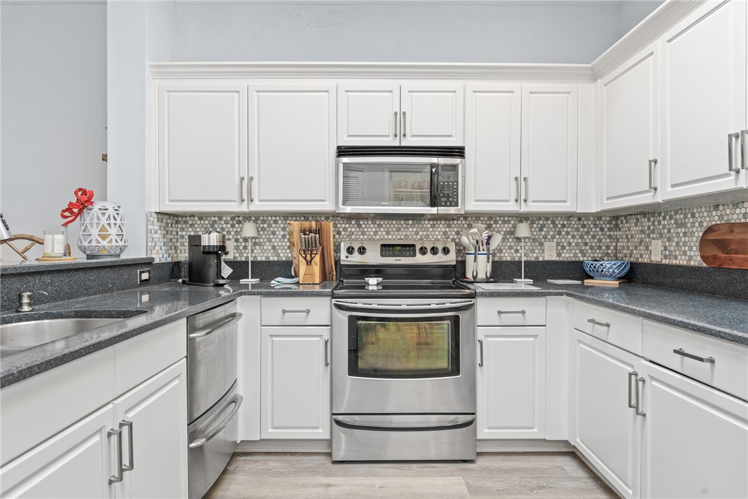 294 S Peppertree Drive