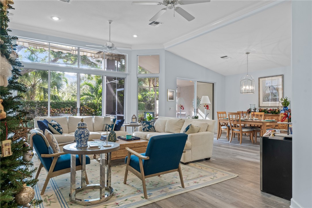 294 S Peppertree Drive