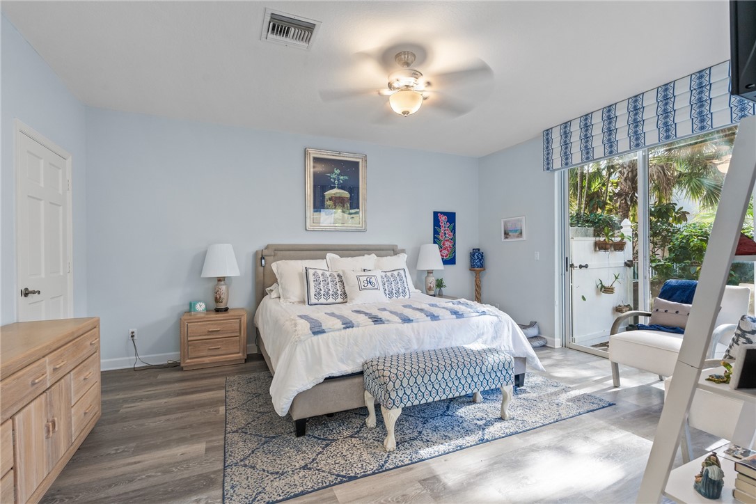 294 S Peppertree Drive