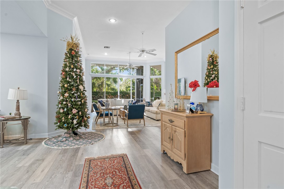 294 S Peppertree Drive