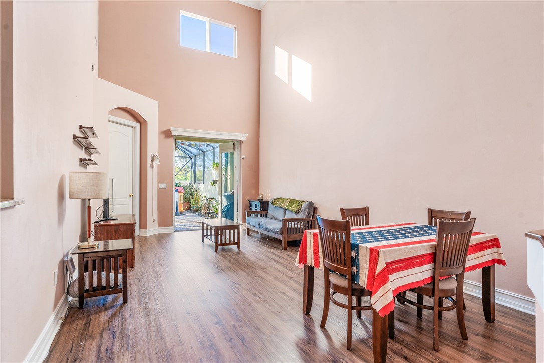 1855 Bridgepointe Circle 23