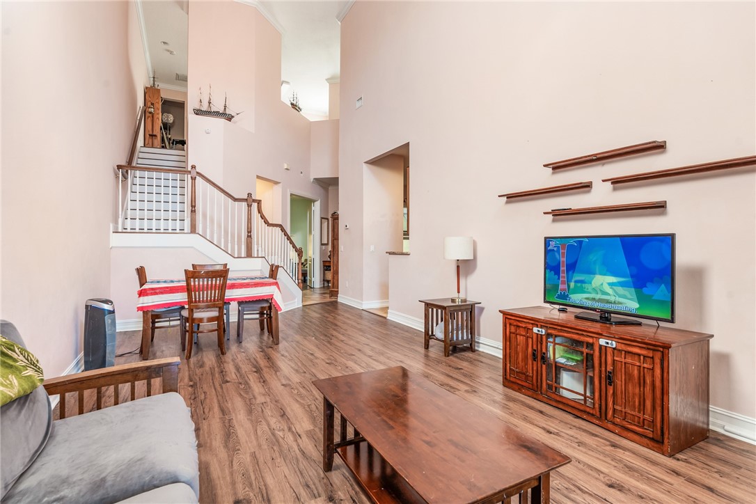 1855 Bridgepointe Circle 23