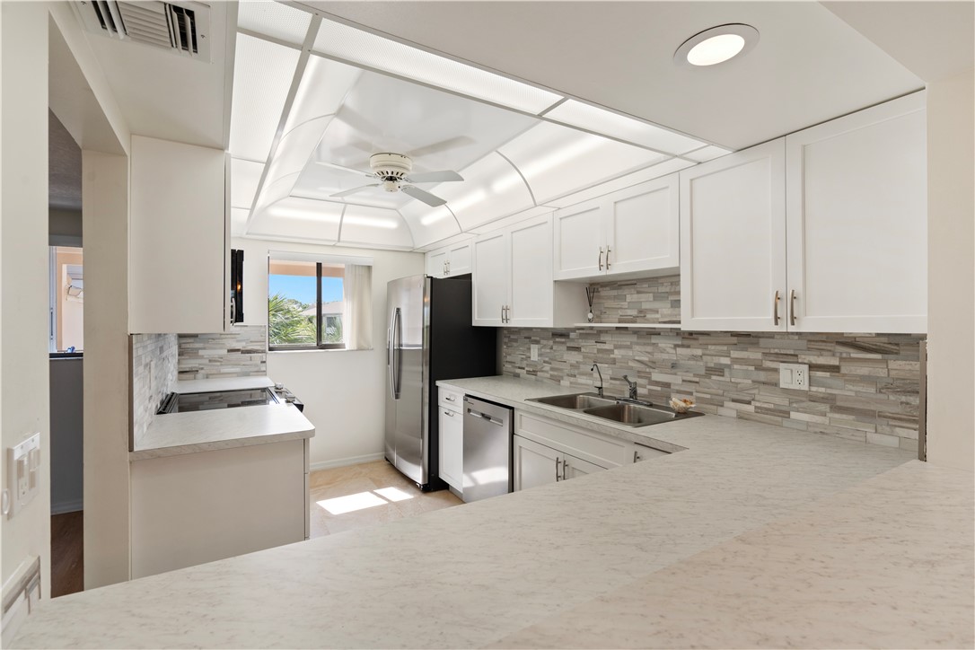 6165 S Mirror Lake Drive 307