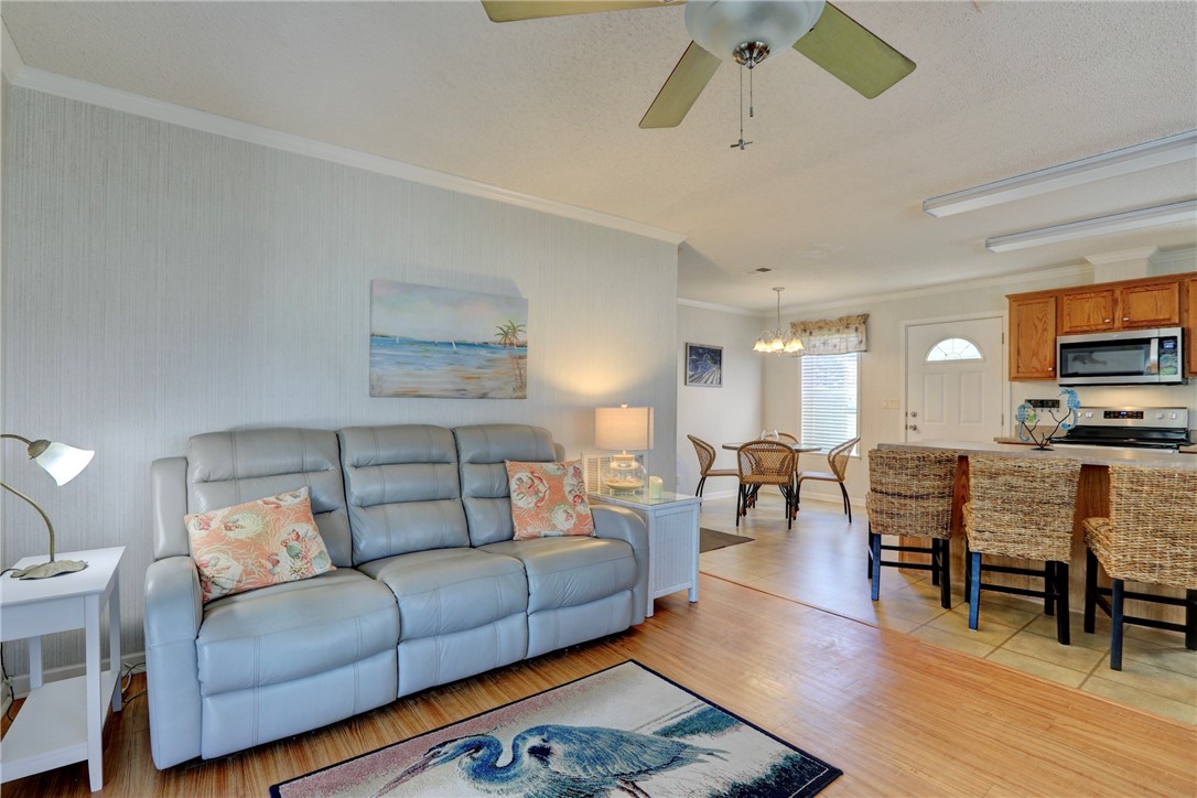9755 61st Terrace