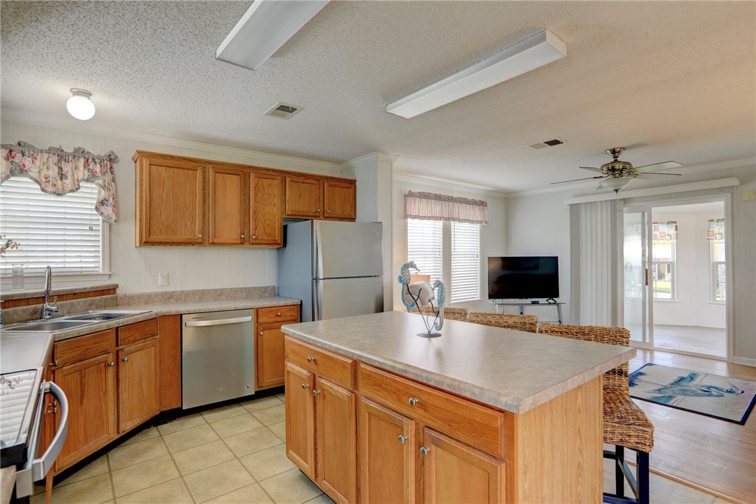 9755 61st Terrace