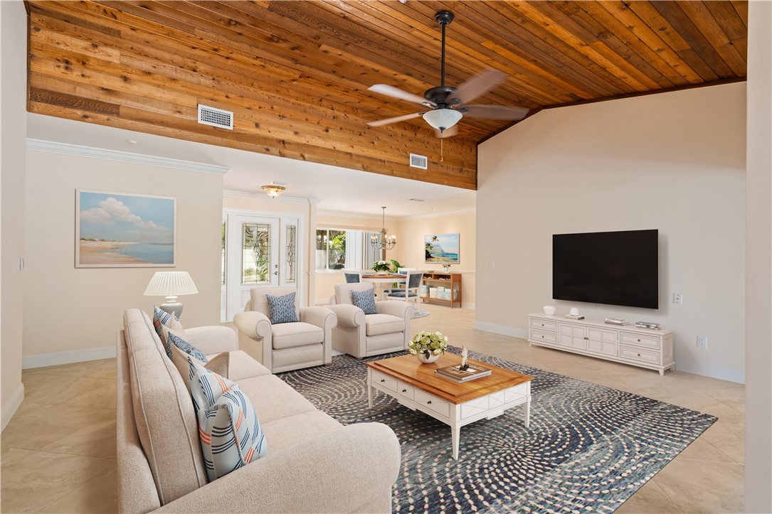 1330 White Heron Lane