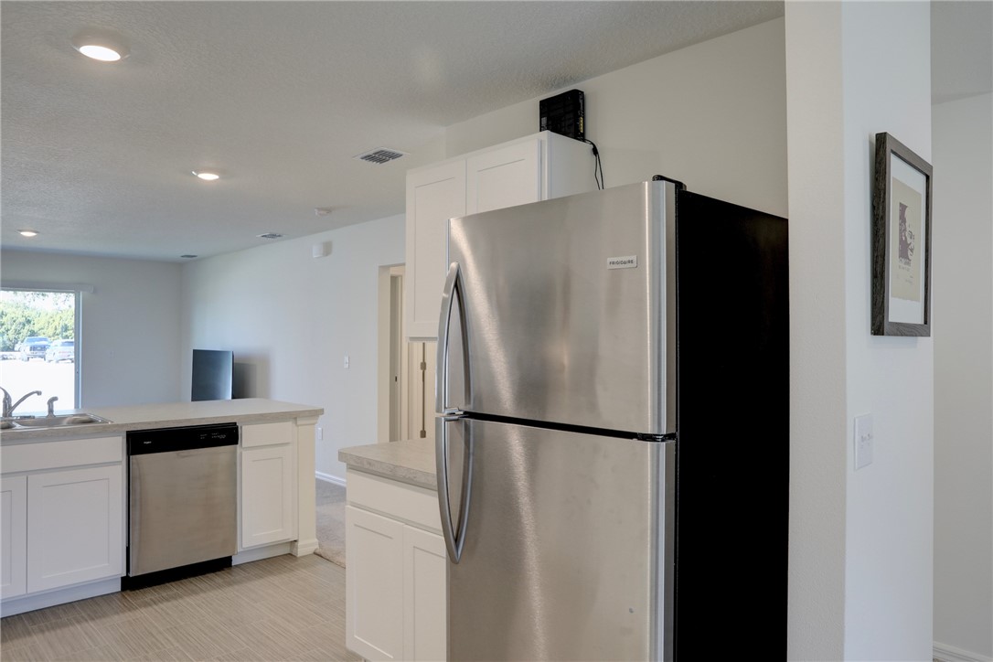 938 Clearmont Street