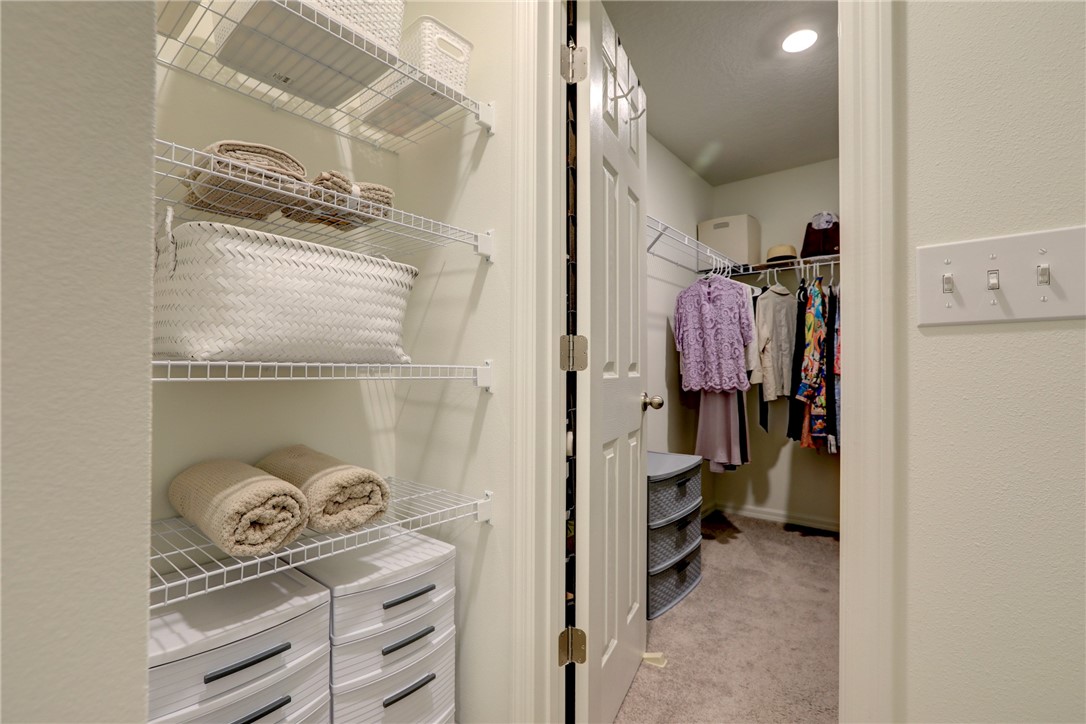 938 Clearmont Street