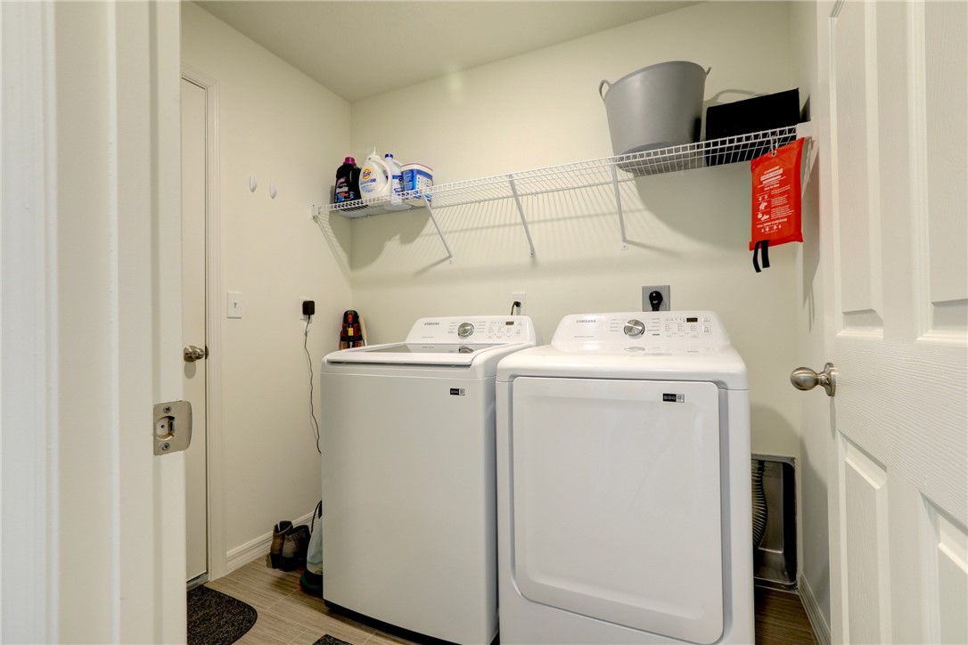 938 Clearmont Street