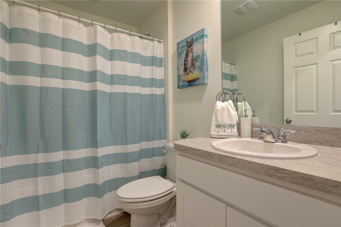 938 Clearmont Street