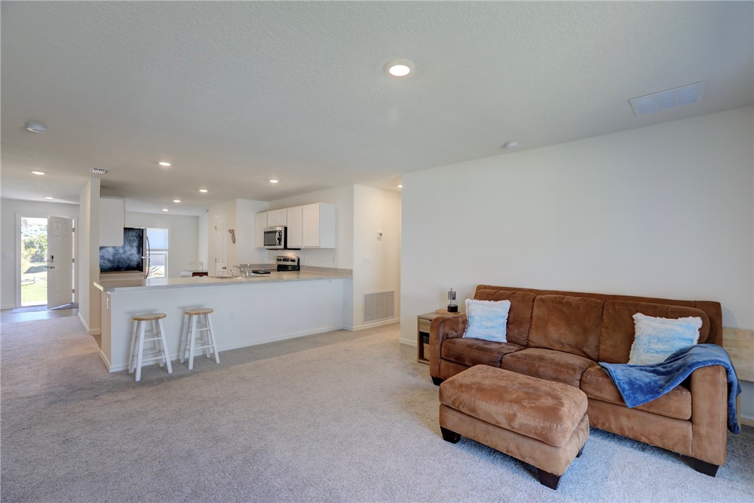 938 Clearmont Street