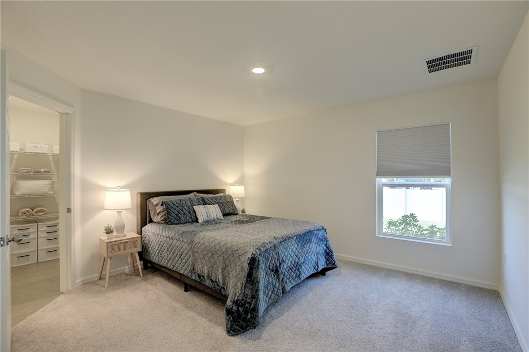 938 Clearmont Street