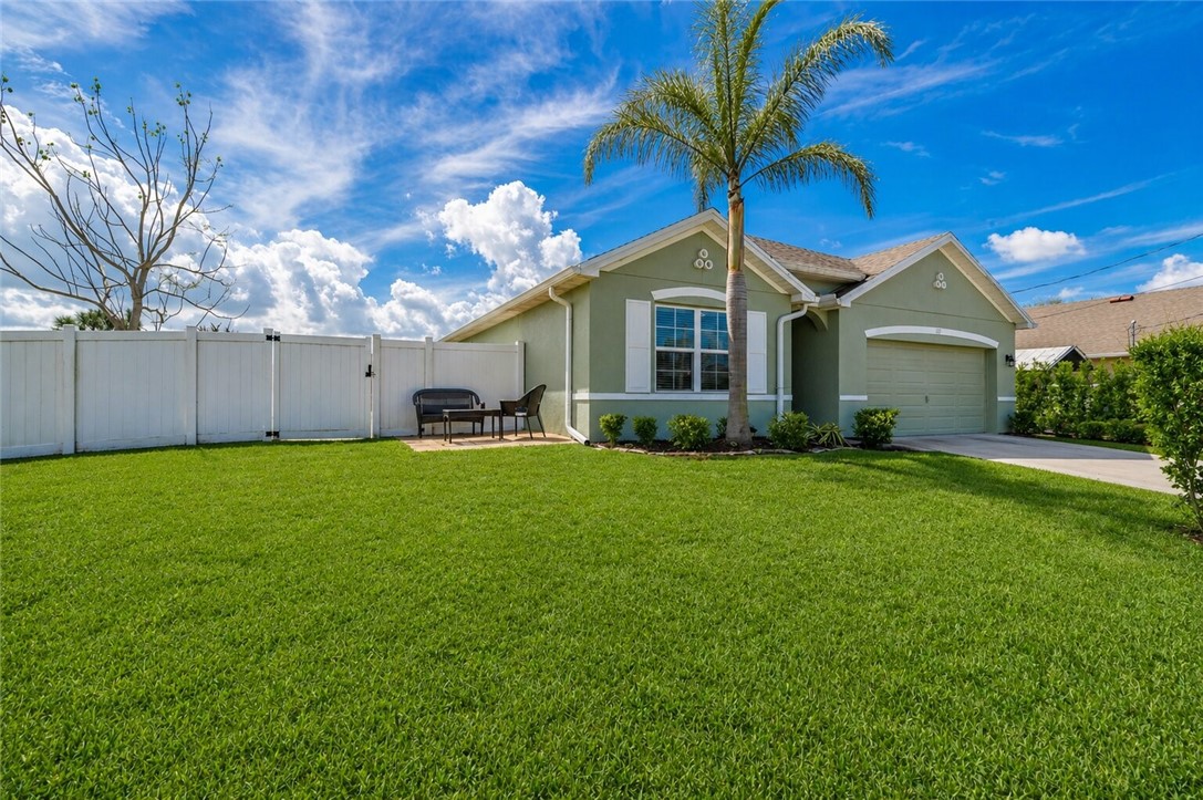 123 Larchmont Terrace