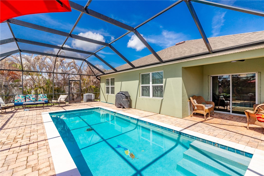 123 Larchmont Terrace