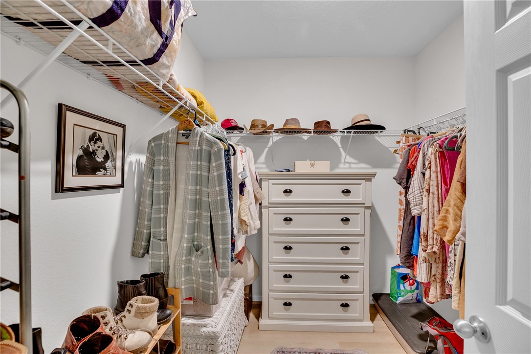 123 Larchmont Terrace