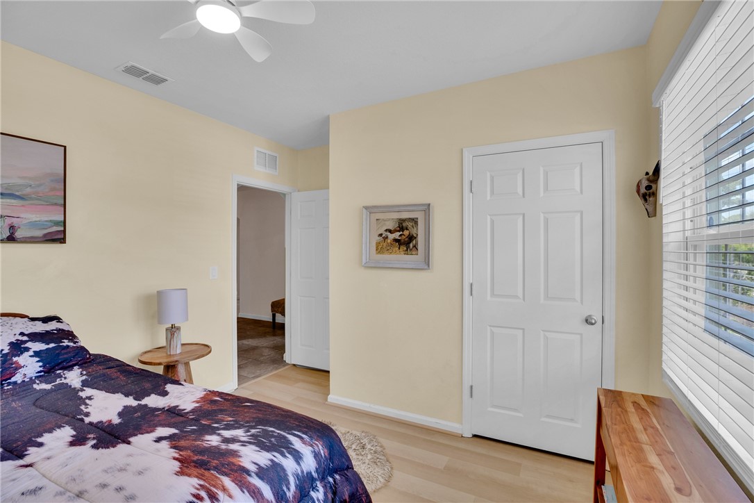 123 Larchmont Terrace