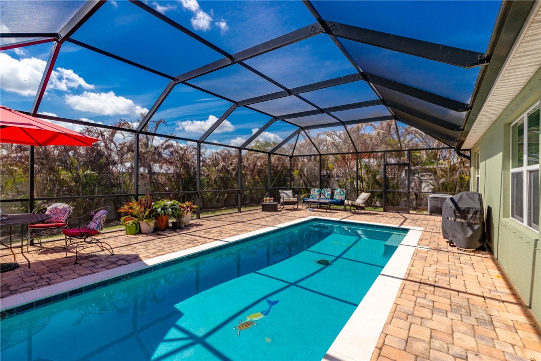 123 Larchmont Terrace