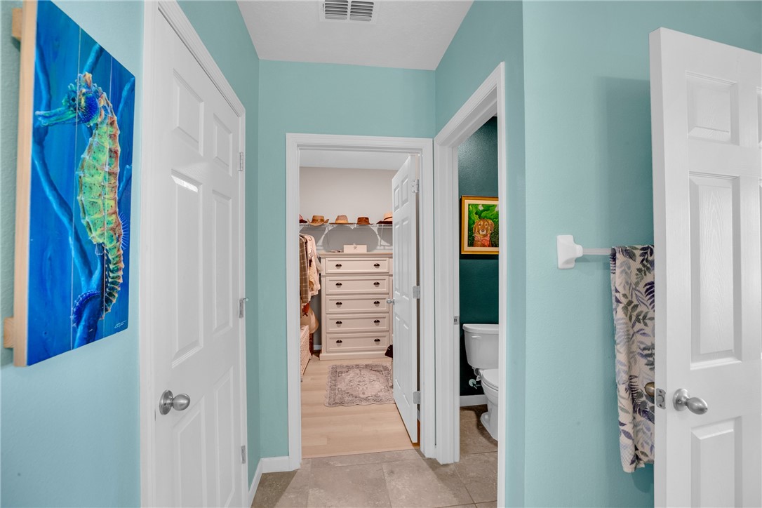 123 Larchmont Terrace