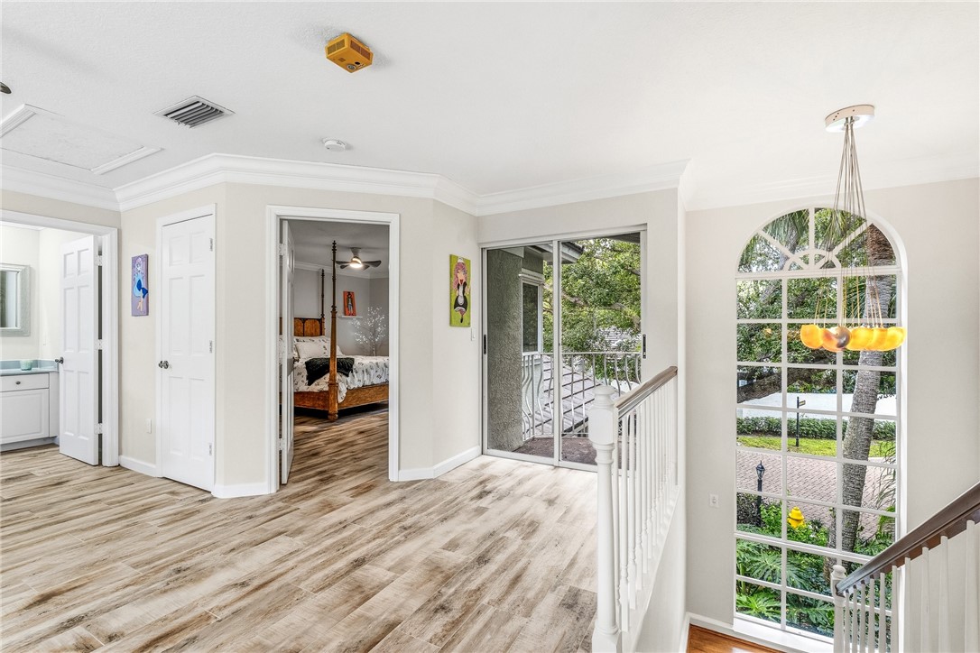 220 S Peppertree Drive