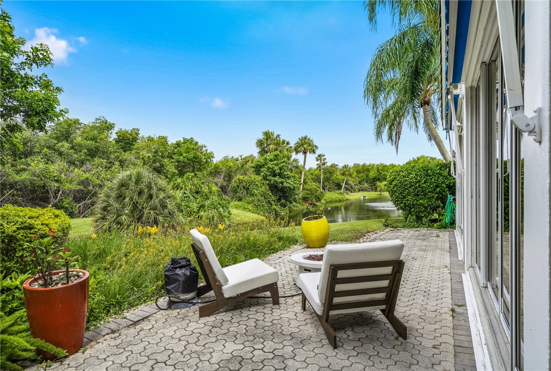 220 S Peppertree Drive