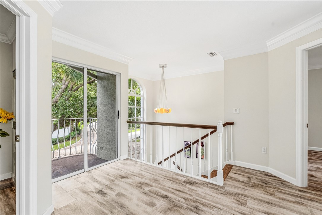 220 S Peppertree Drive