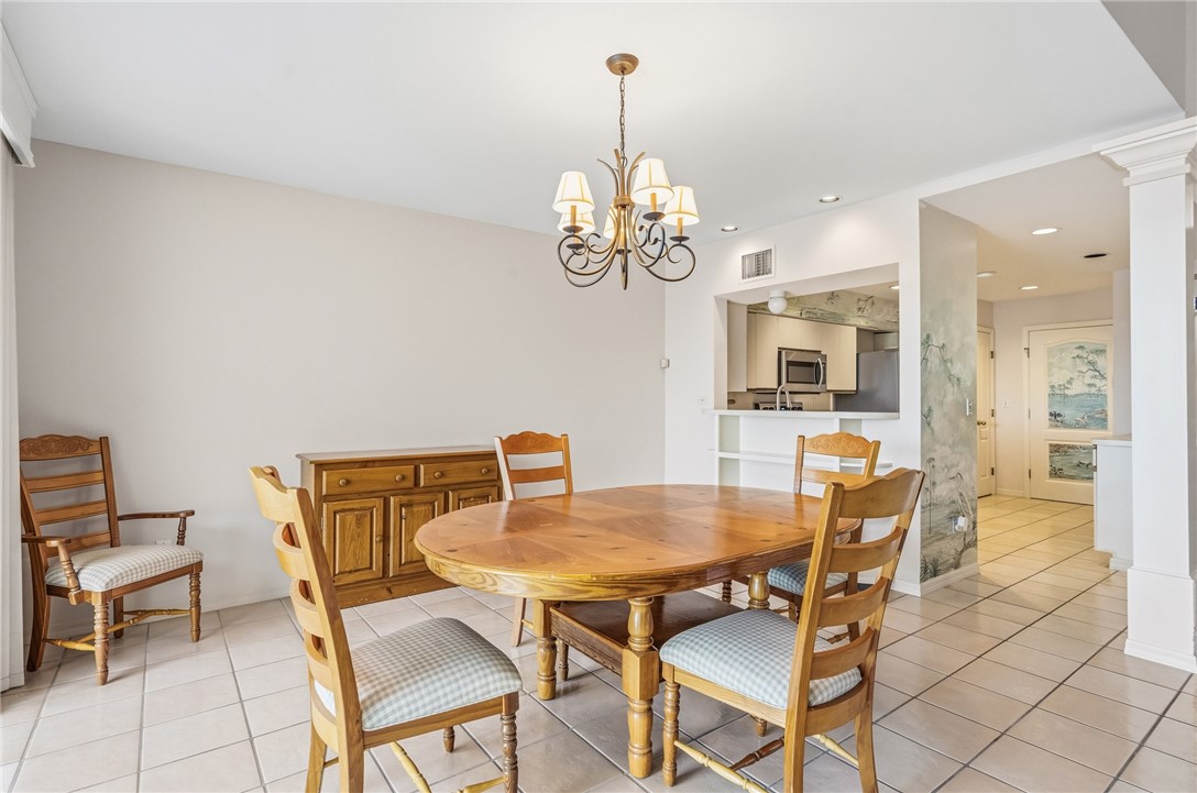 1390 N St Davids Lane