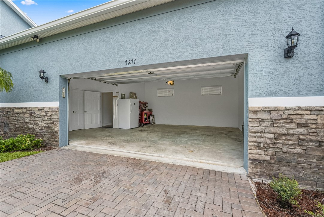 7277 E Village Square