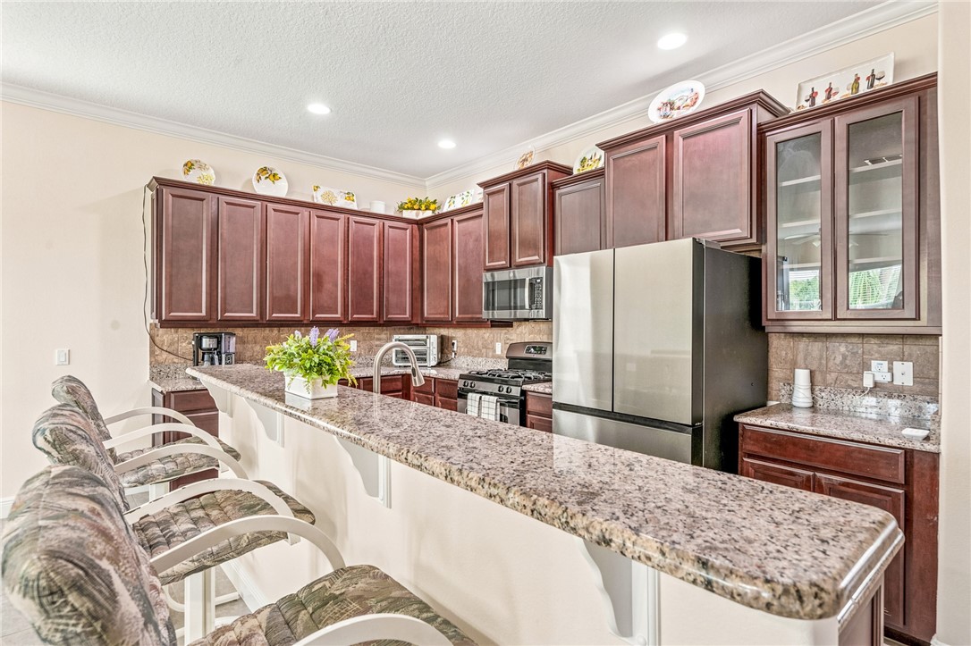 7277 E Village Square