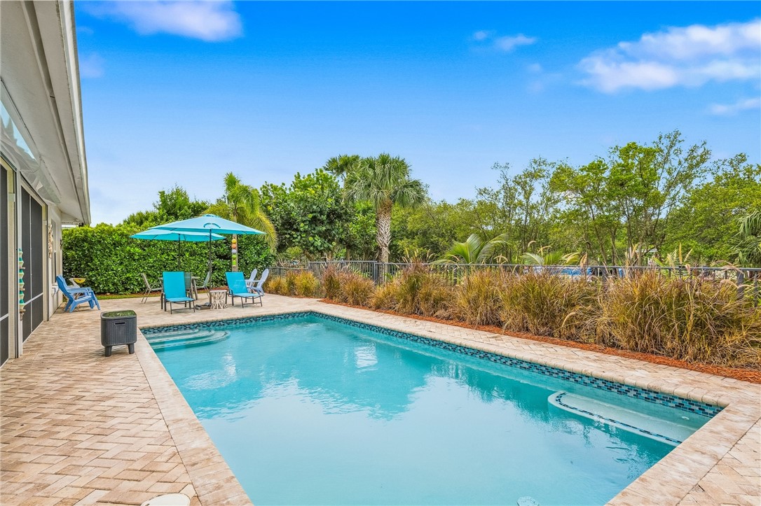 3929 Shoreside Drive
