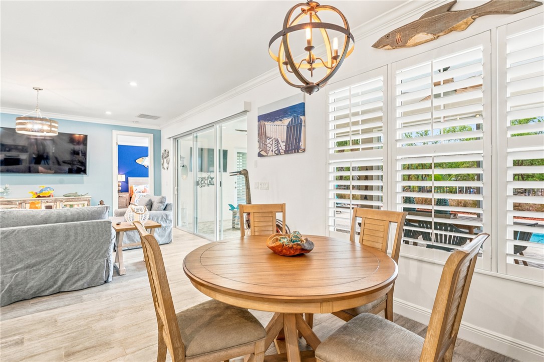 3929 Shoreside Drive