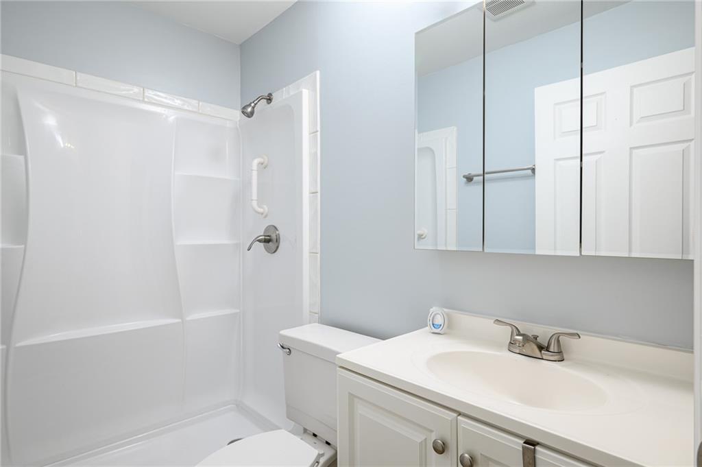 44 Vista Gardens Trail 104
