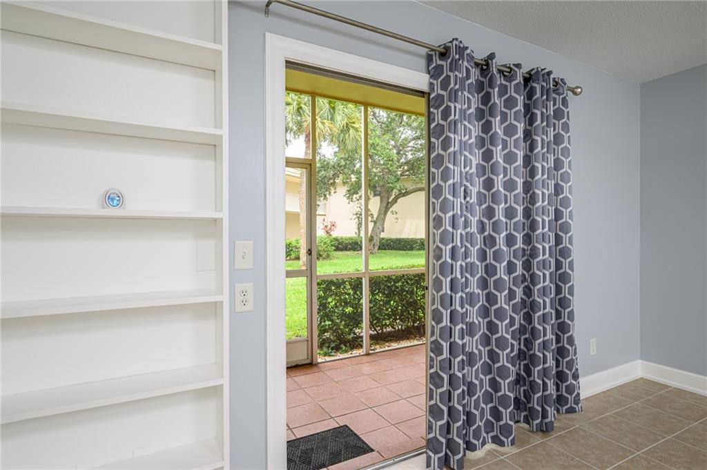 44 Vista Gardens Trail 104