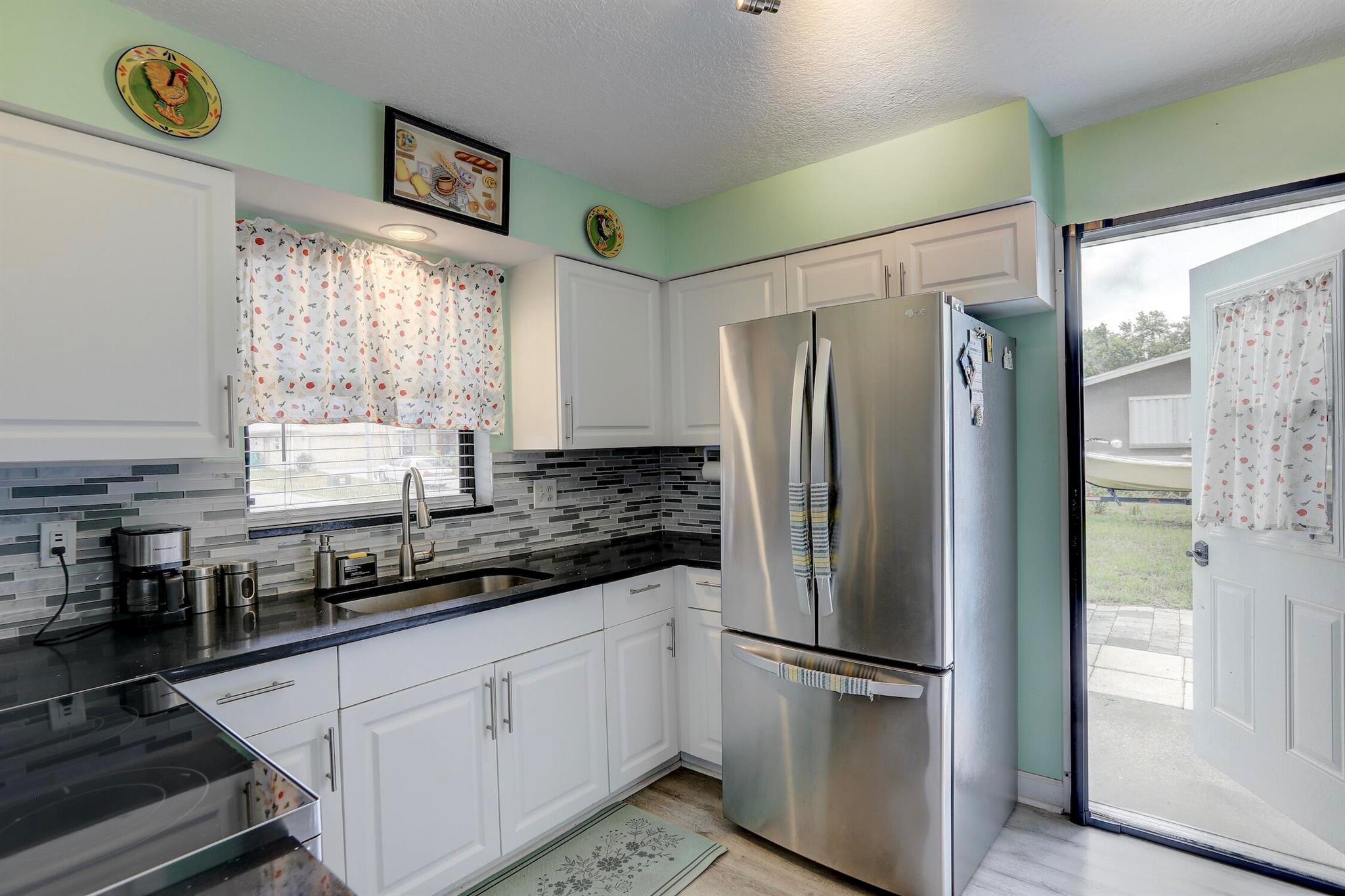 1594 Esterbrook Lane