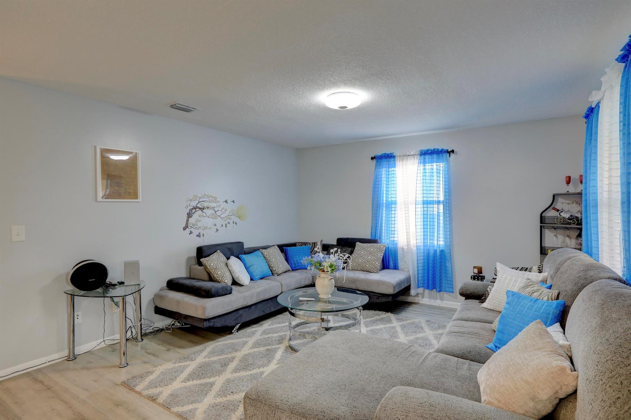 1594 Esterbrook Lane