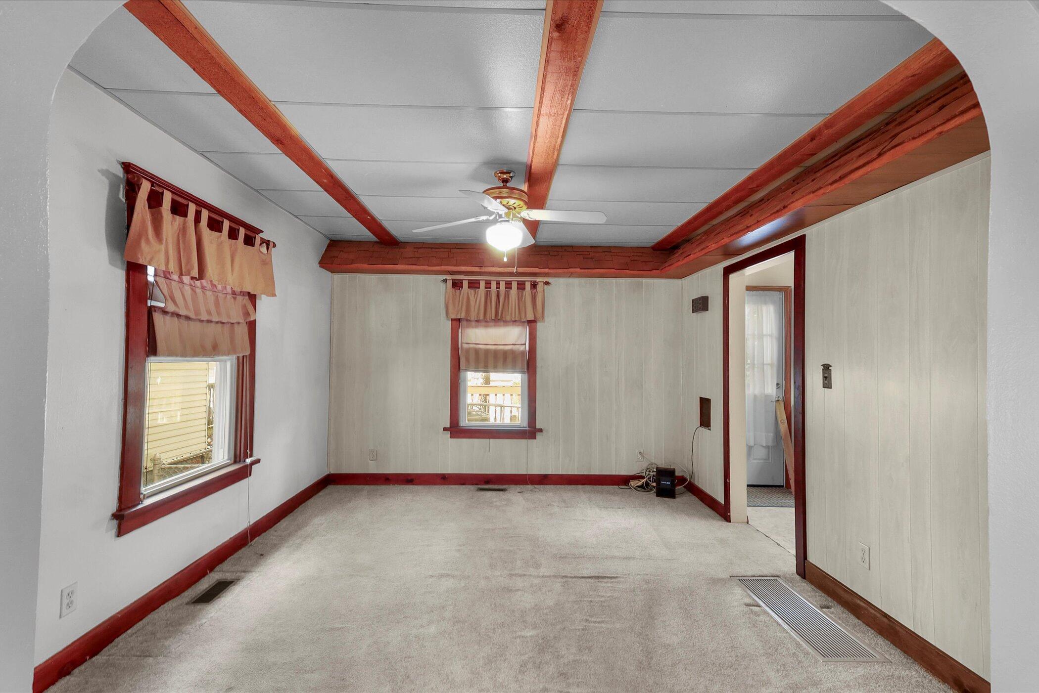 870 National Avenue