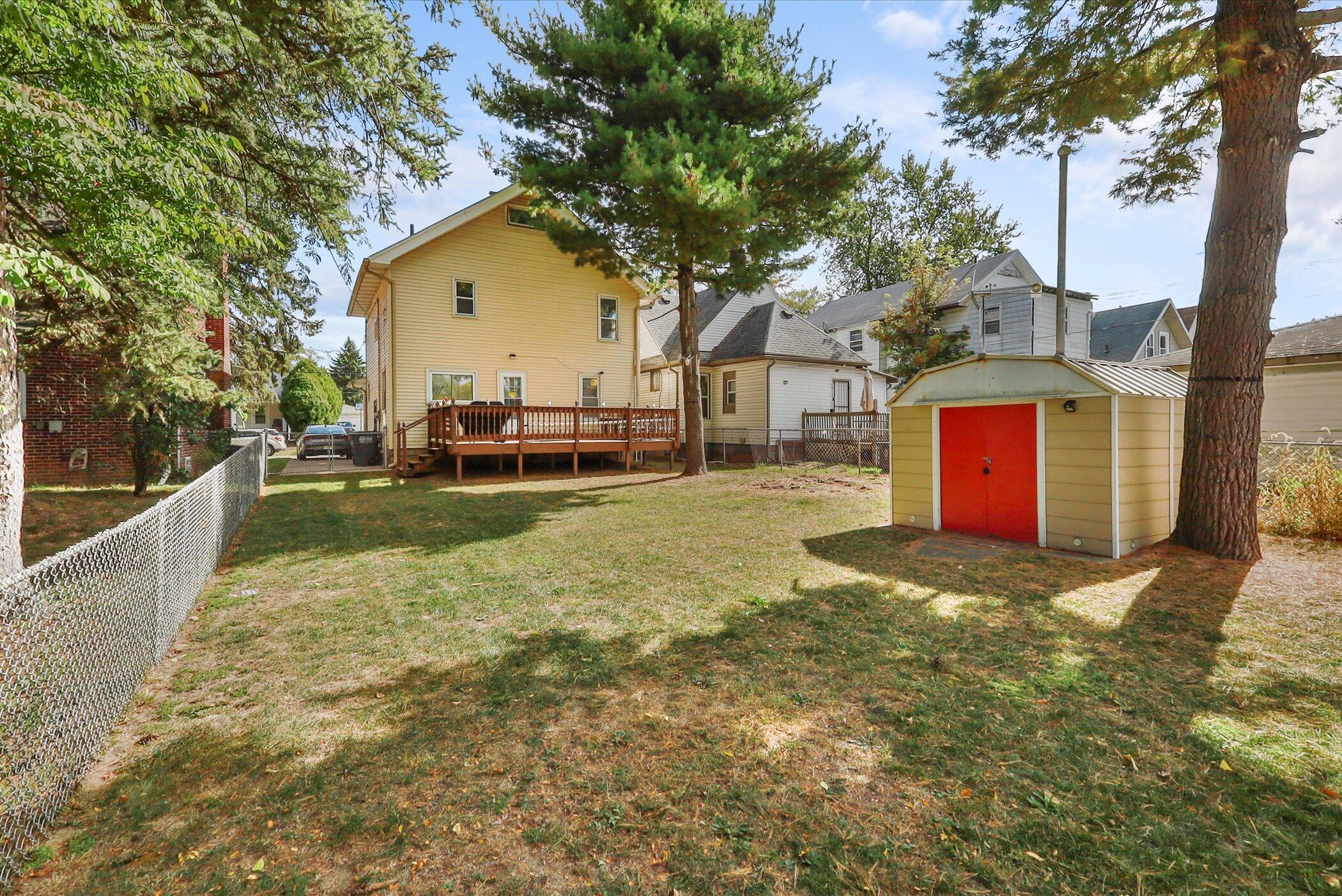 870 National Avenue