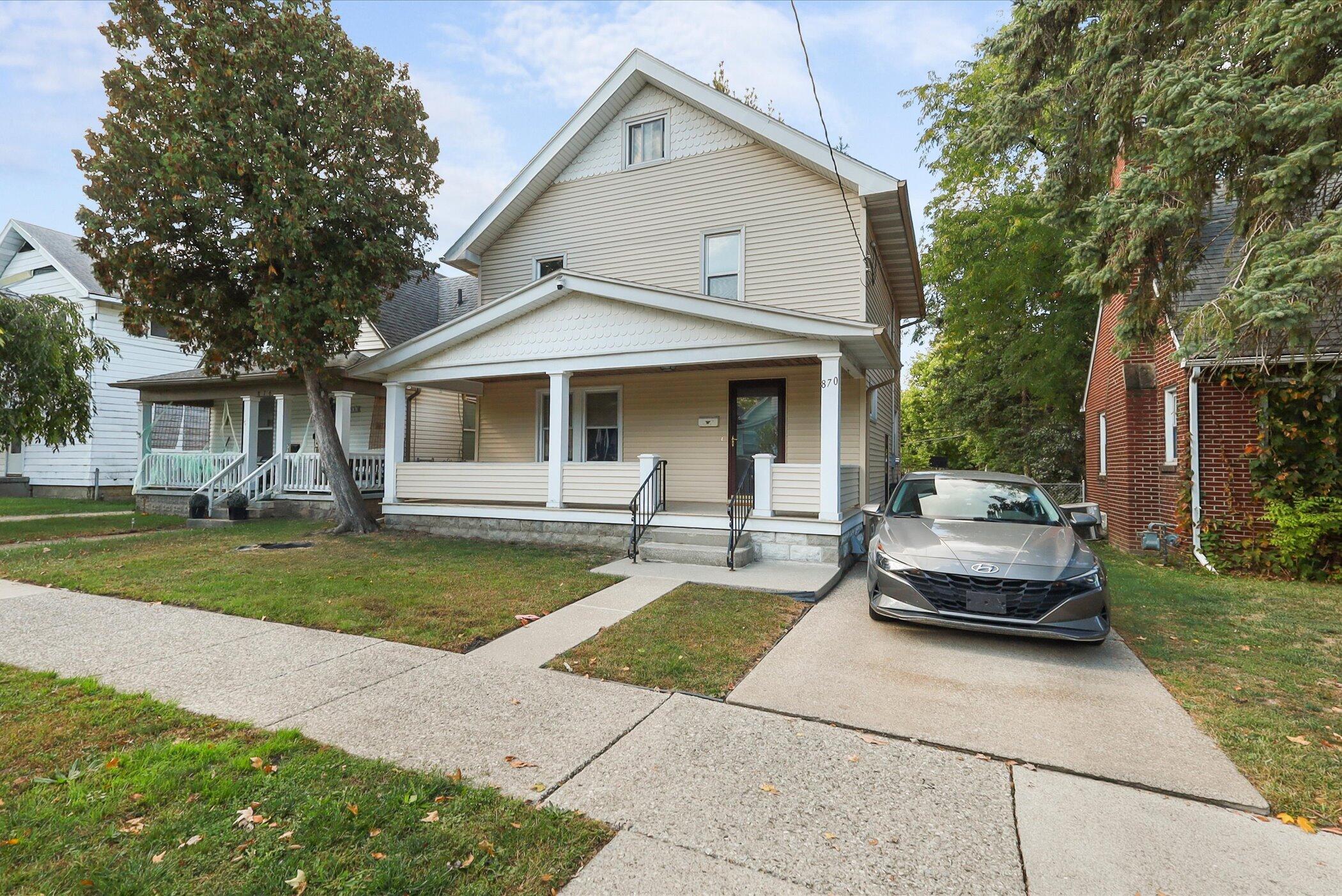 870 National Avenue