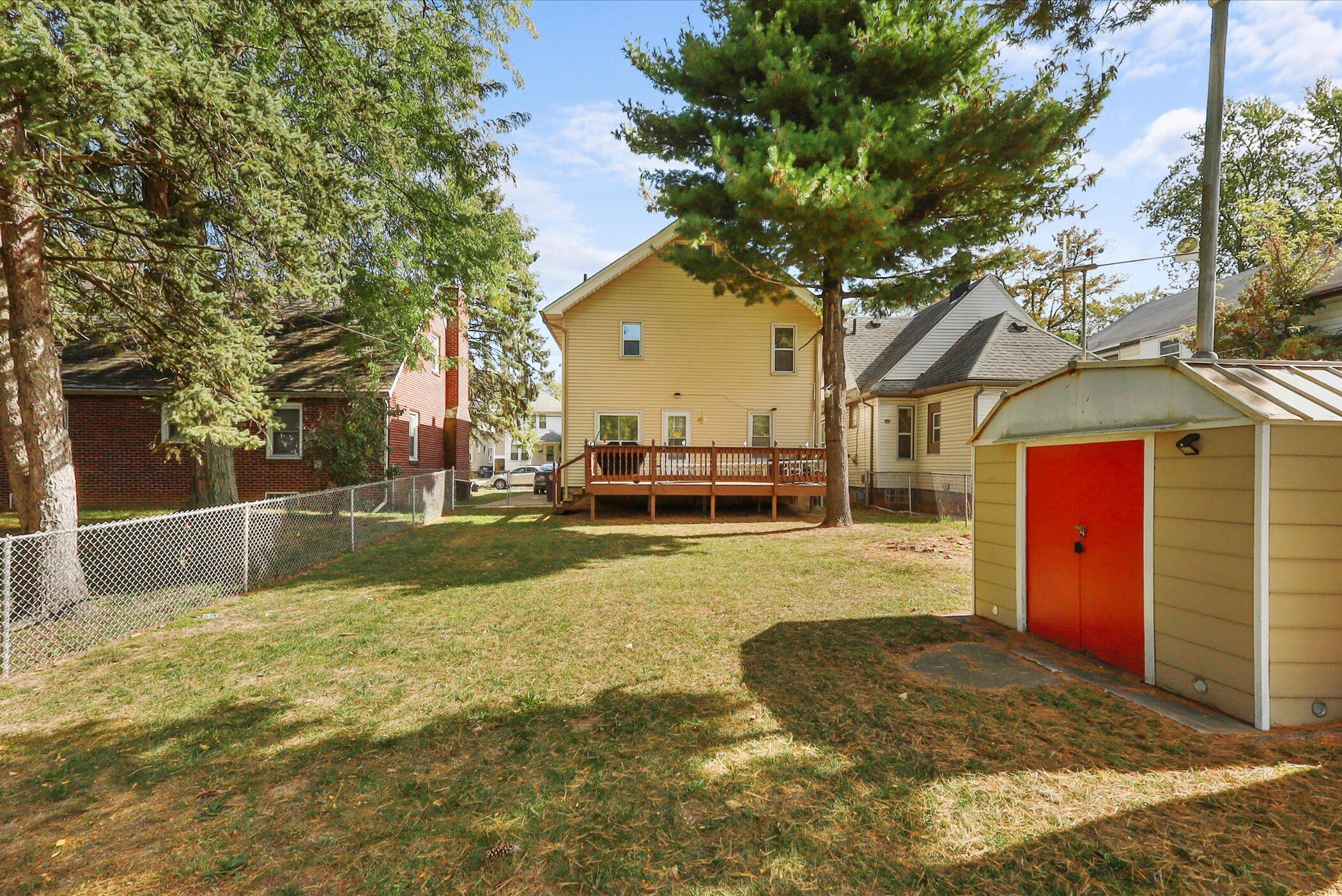 870 National Avenue