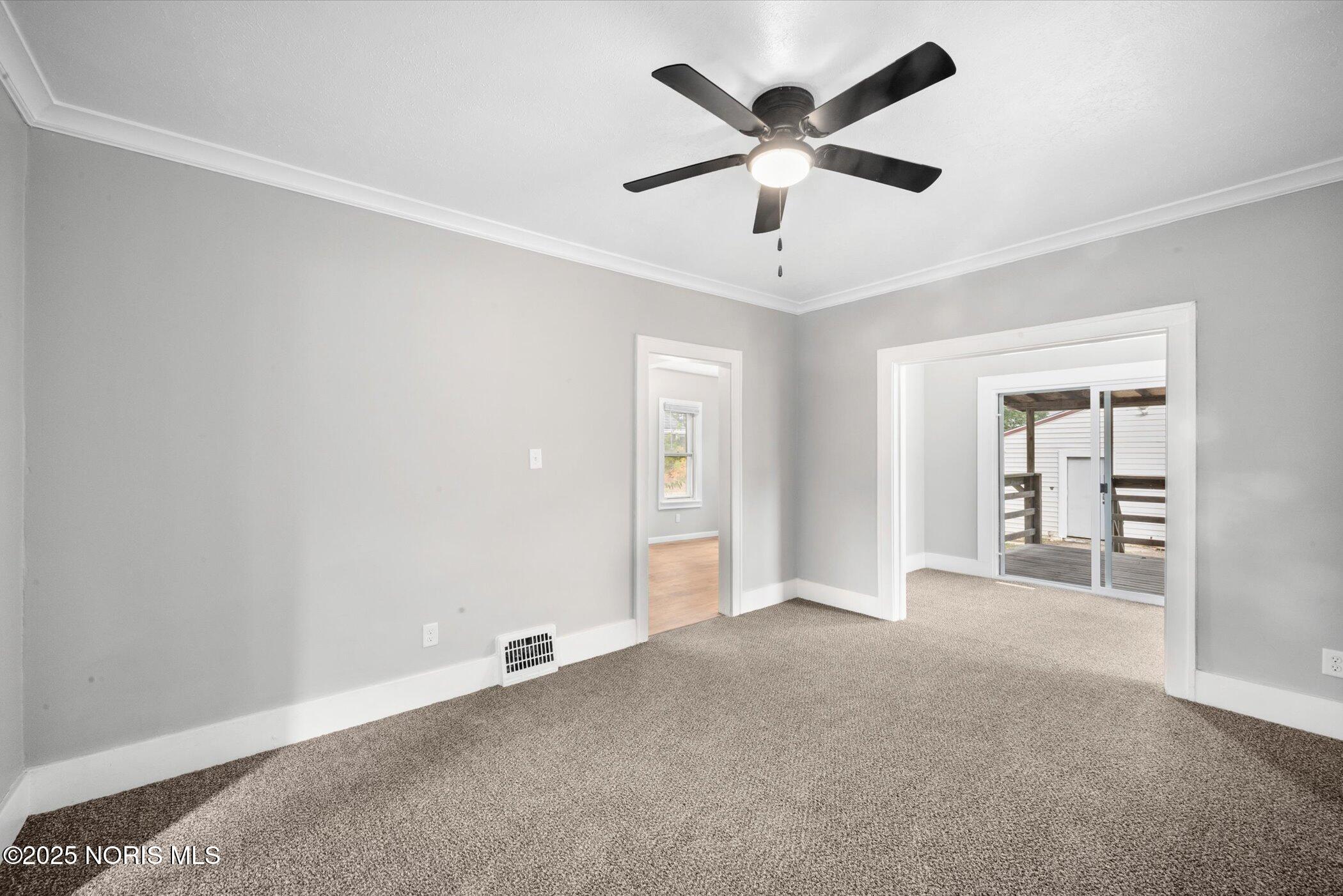 1207 E Broadway Street