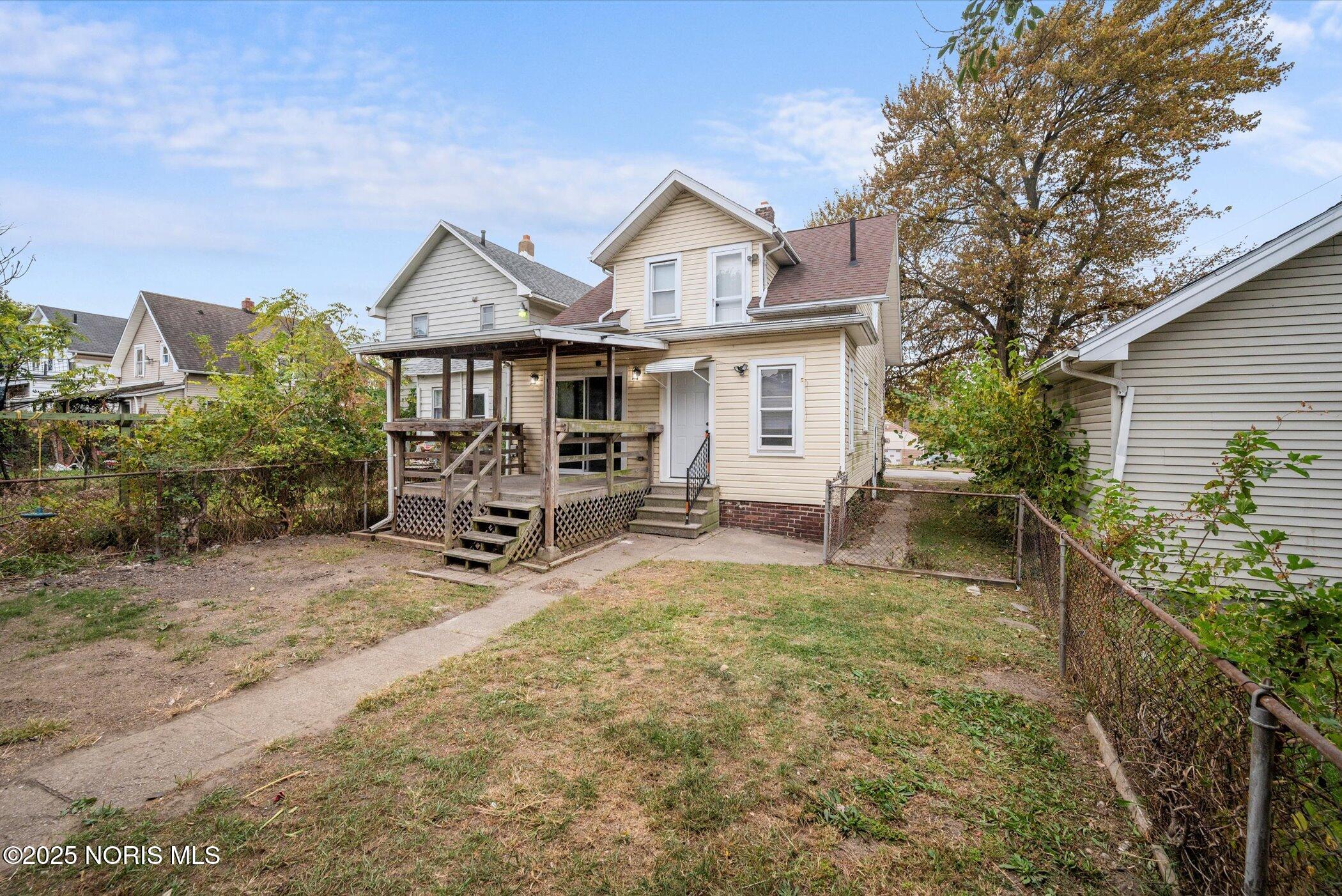 1207 E Broadway Street