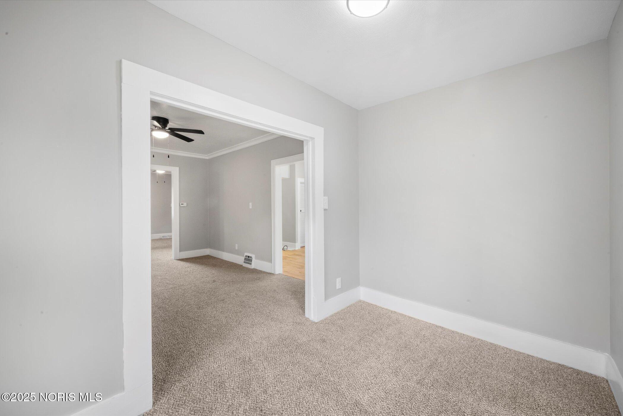 1207 E Broadway Street