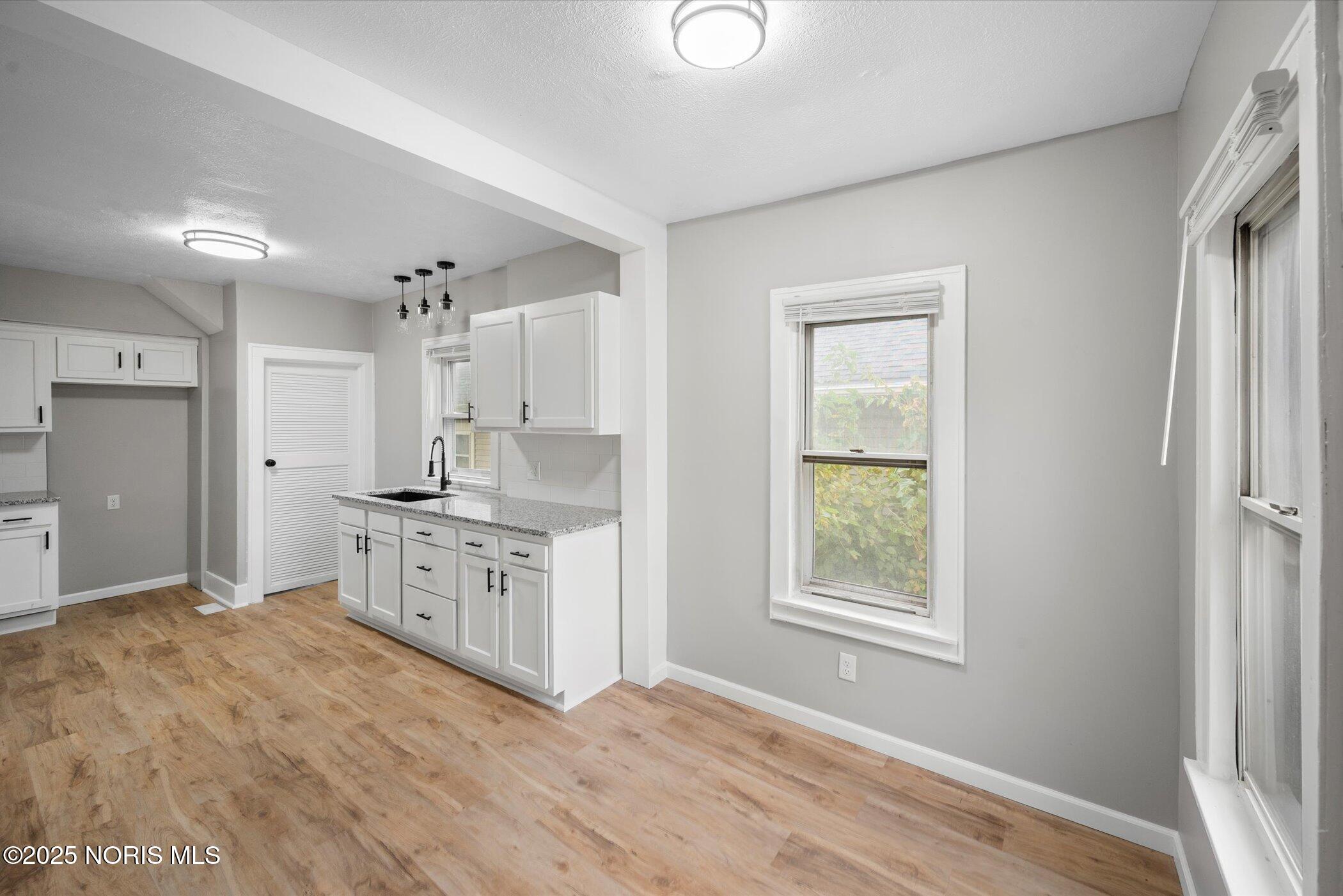 1207 E Broadway Street