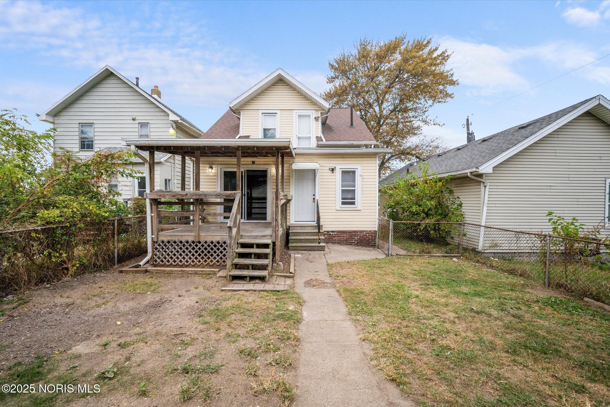 1207 E Broadway Street