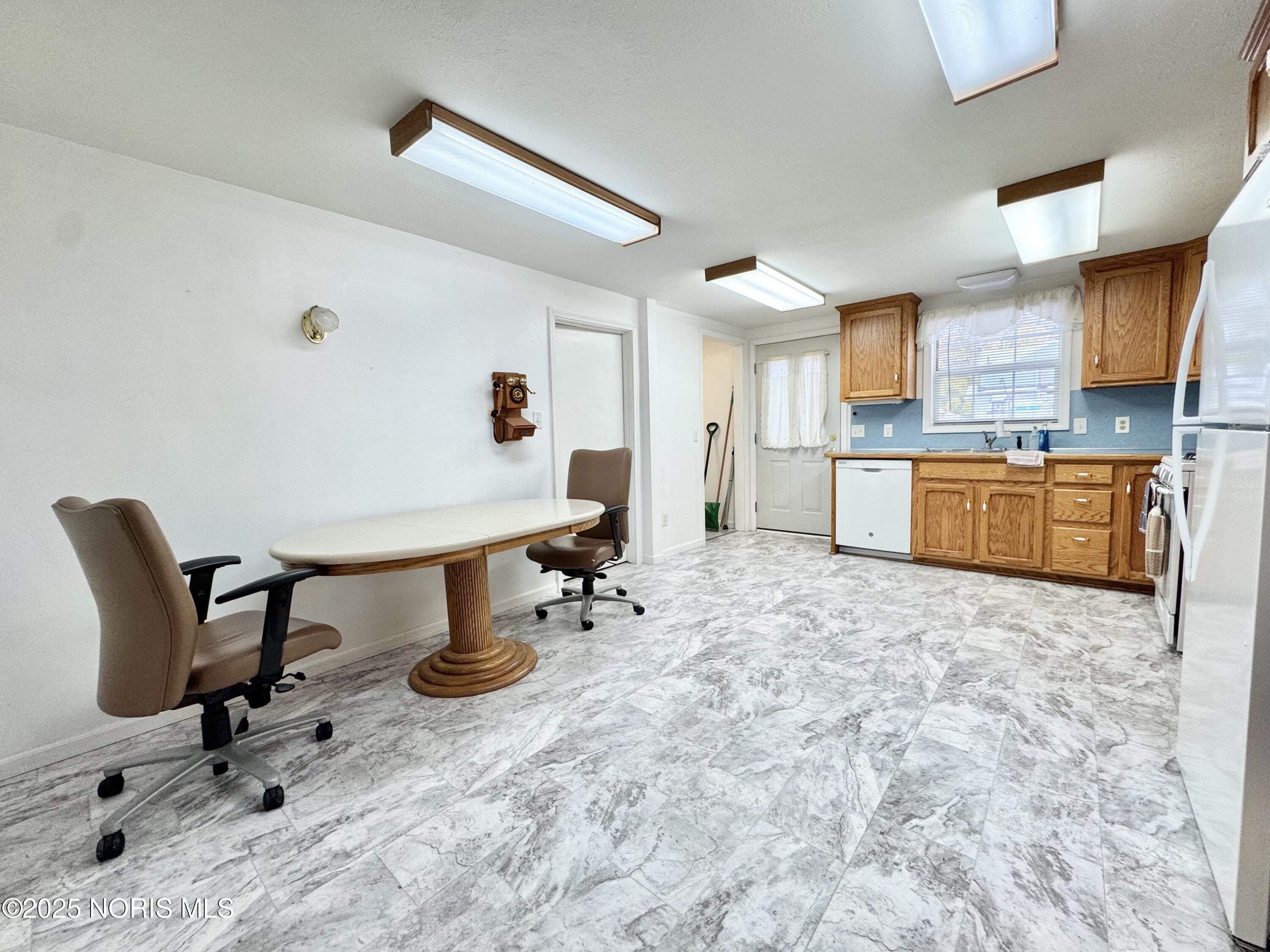 1509 Lakewood Street