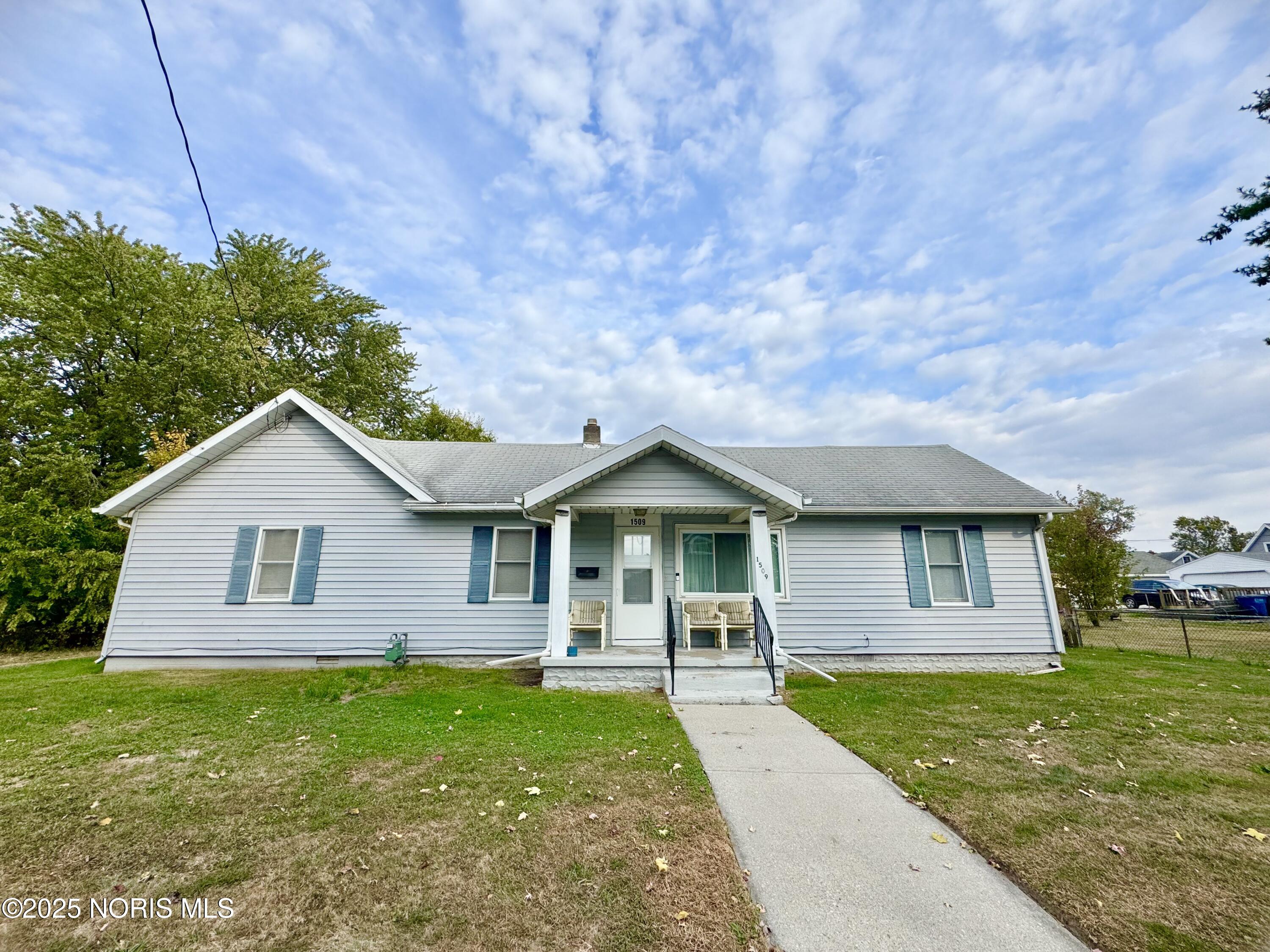 1509 Lakewood Street