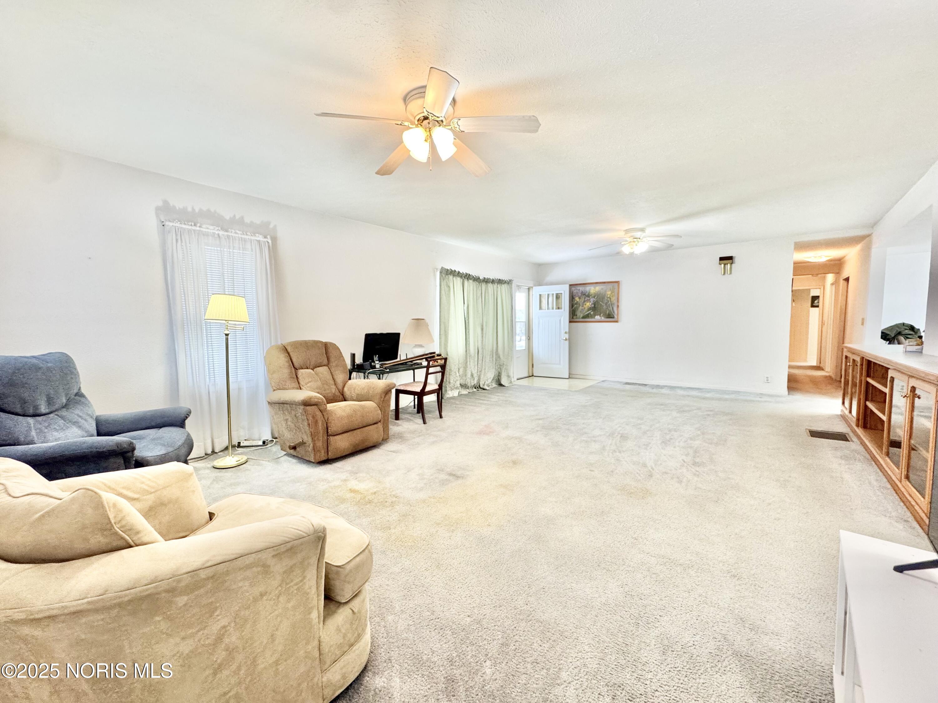 1509 Lakewood Street