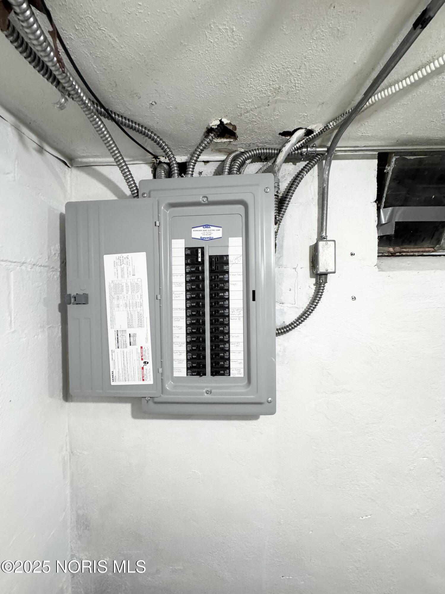 1509 Lakewood Street